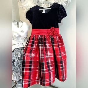 Girl's Bonnie Jean red, black, silver plaid holiday velvet taffeta dress Sz 6X